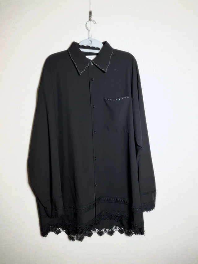 GUCCI レーストリム 長袖シャツ 1枚目