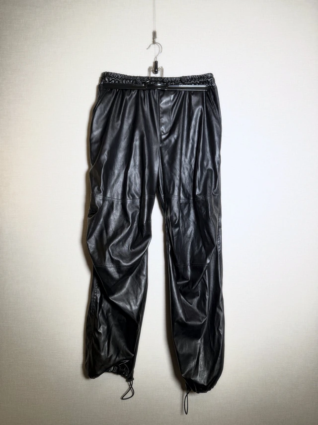DIESEL コーティング ジョガーパンツ 1枚目