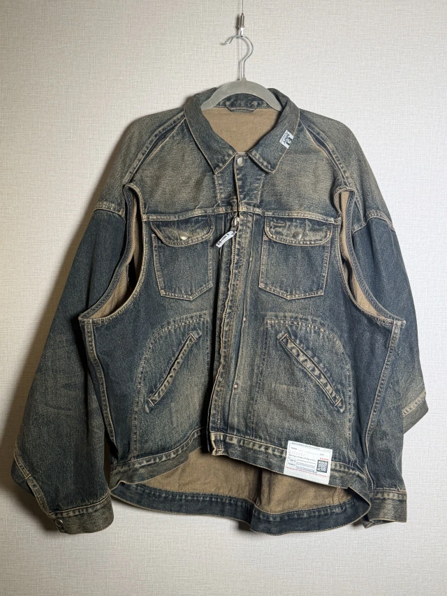 Maison MIHARA YASUHIRO インディゴ ダメージ加工デニムジャケット 1枚目