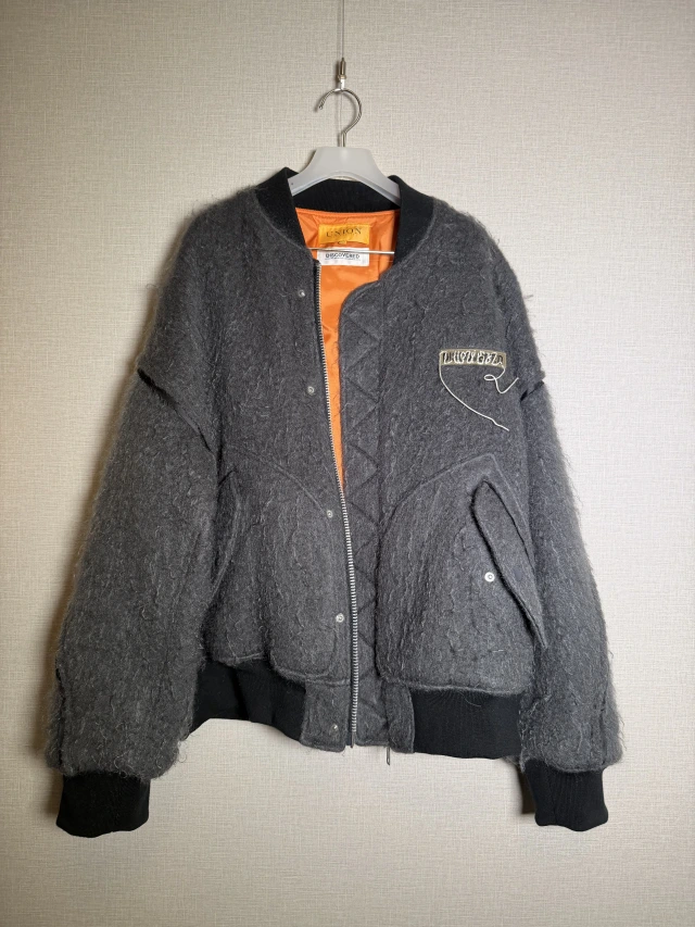 UNION × DISCOVERED チャコールグレー パイル ボンバージャケット 1枚目