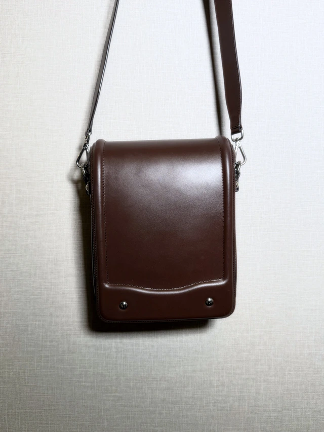Lemaire ブラウン レザー ショルダーバッグ 1枚目